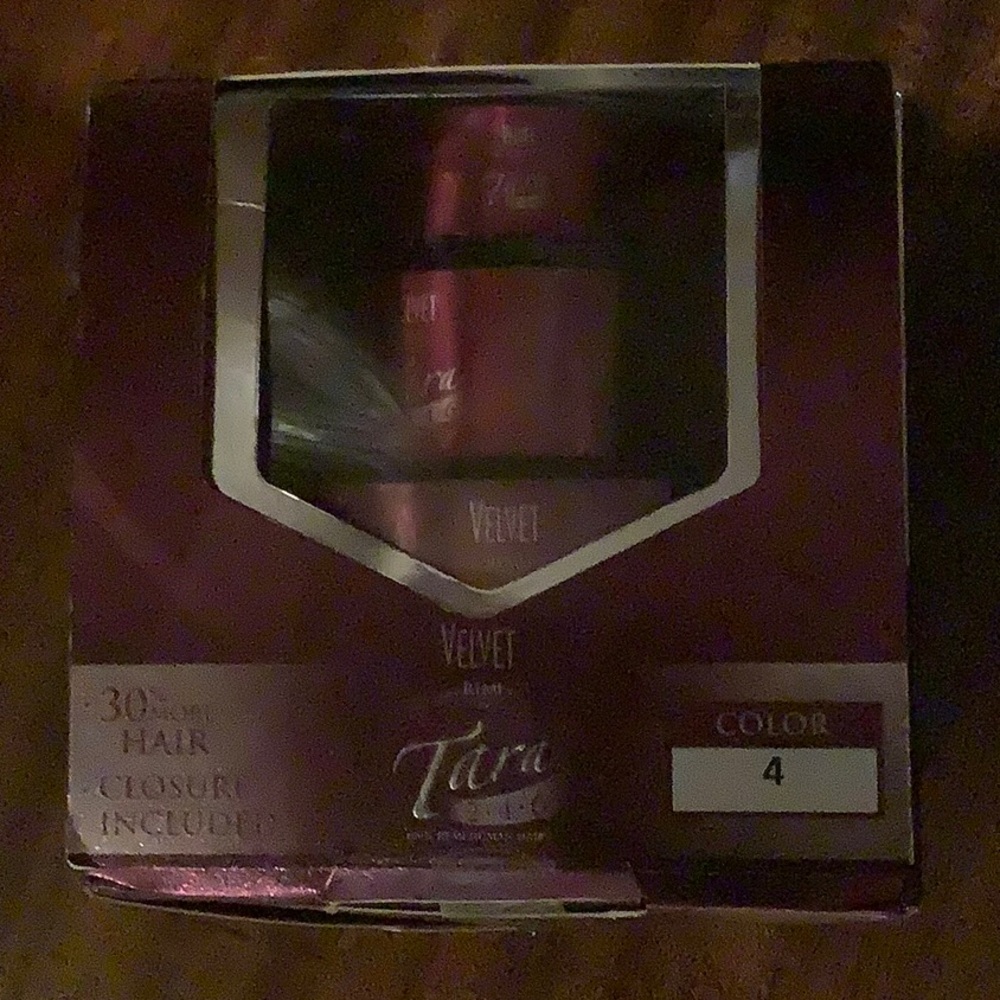 Velvet Remi Human Hair "Tara”